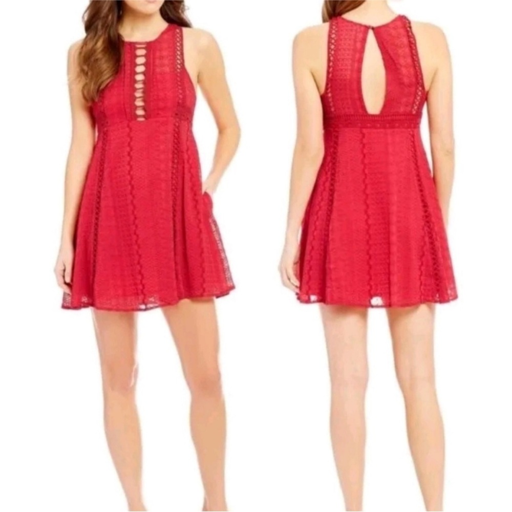 Free People Wherever you‎ Go, Mini-Dress Red embroidered lace